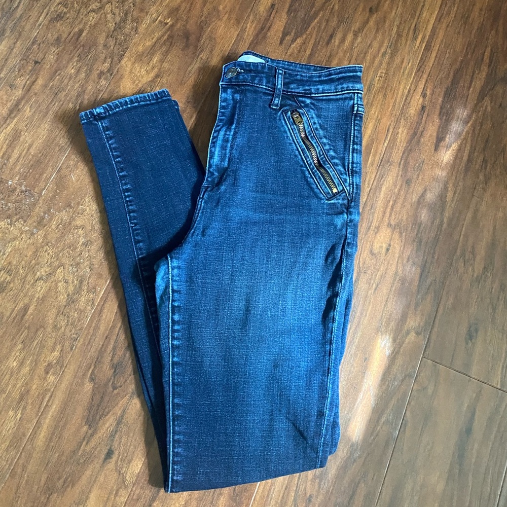 Abercrombie & Fitch Women's Blue Skinny Zip-Detail Jeans Size 27